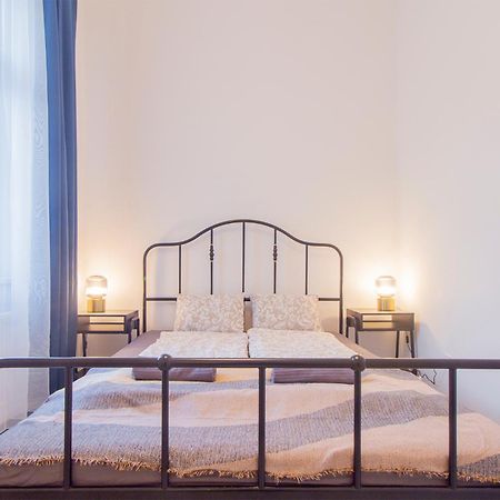 Kalvin 2Bdr Apartment With Ac Βουδαπέστη Εξωτερικό φωτογραφία